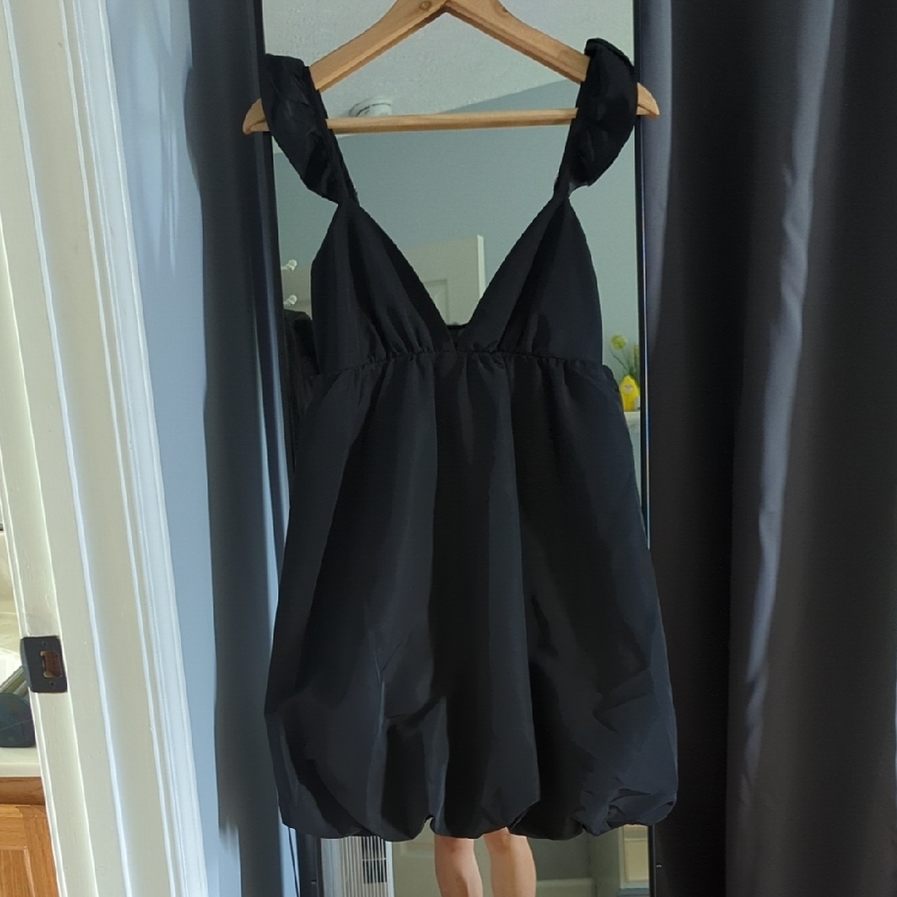 Wild Fable Size XS Black Bubble Mini Dress